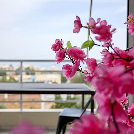 Panoramic White Blue Apartment Chios Town Bagian luar foto