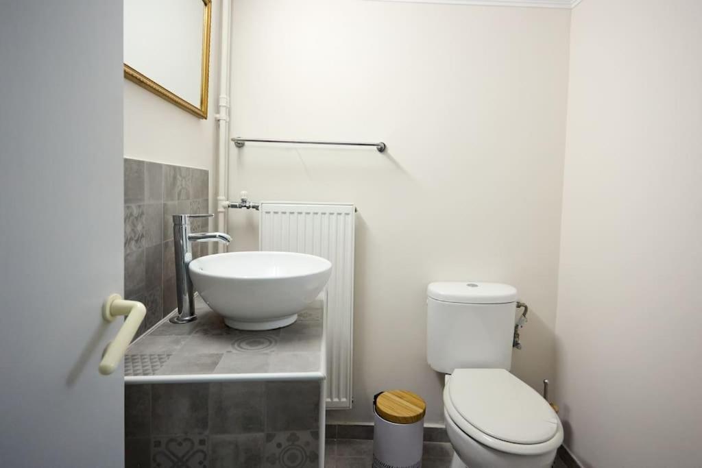 Panoramic White Blue Apartment Chios Town Bagian luar foto